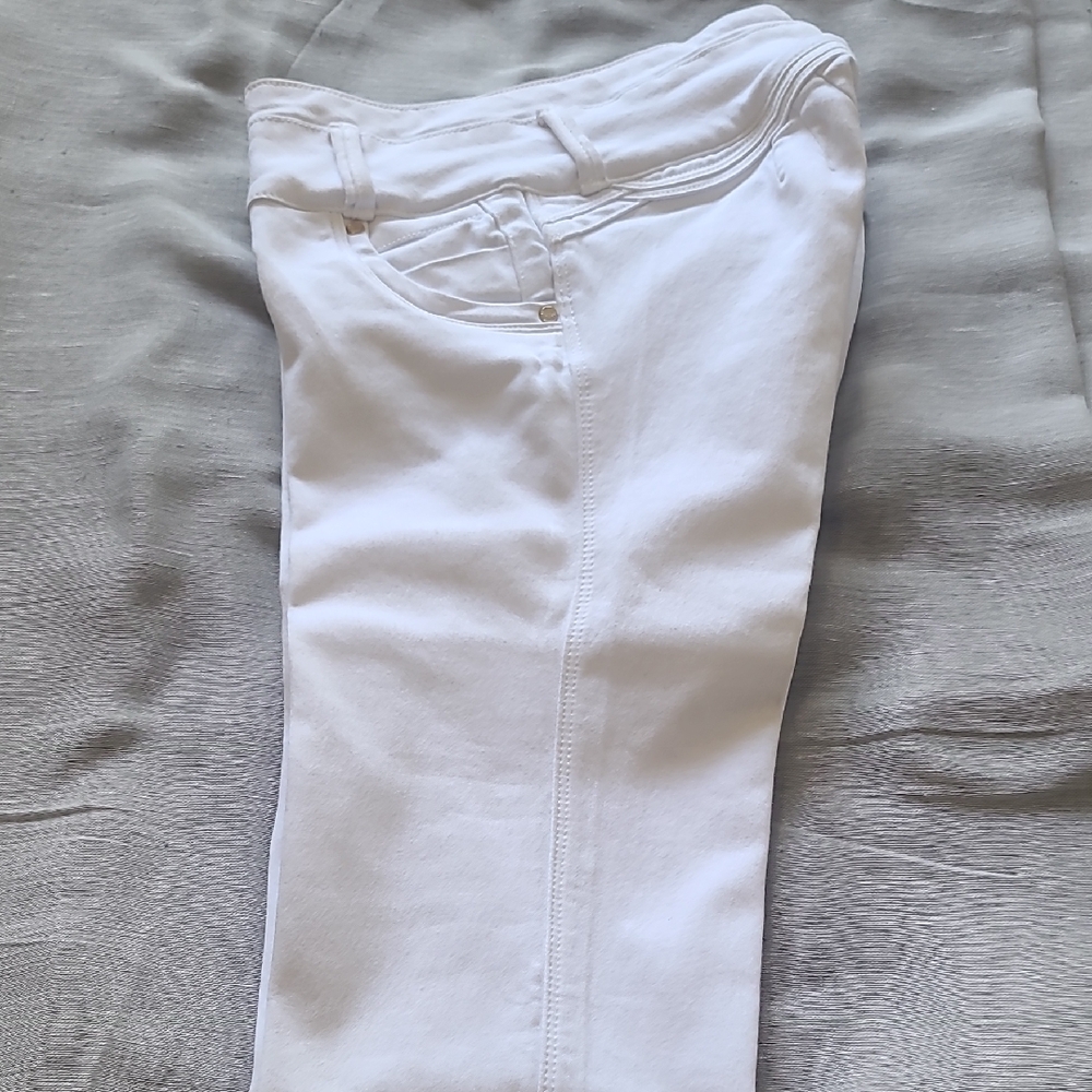 Women's White Skinny Jeans Colombian Push Up Size 12 ..7 Size Usa....